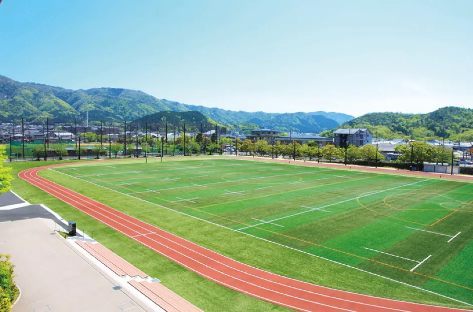 南グラウンド人工芝完成